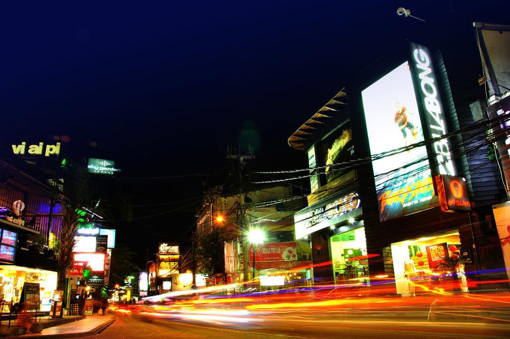 Bemo Corner Guest House Kuta  Luaran gambar
