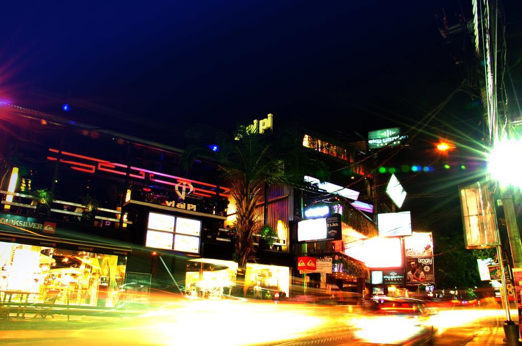 Bemo Corner Guest House Kuta  Luaran gambar
