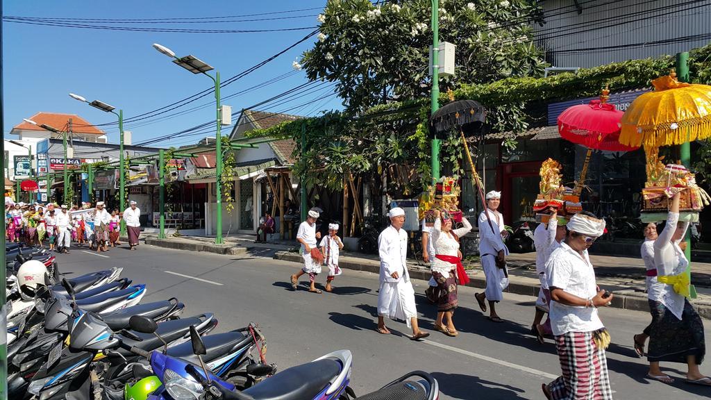 Bemo Corner Guest House Kuta  Luaran gambar