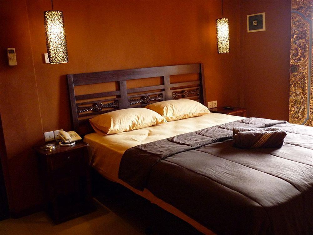Bemo Corner Guest House Kuta  Luaran gambar