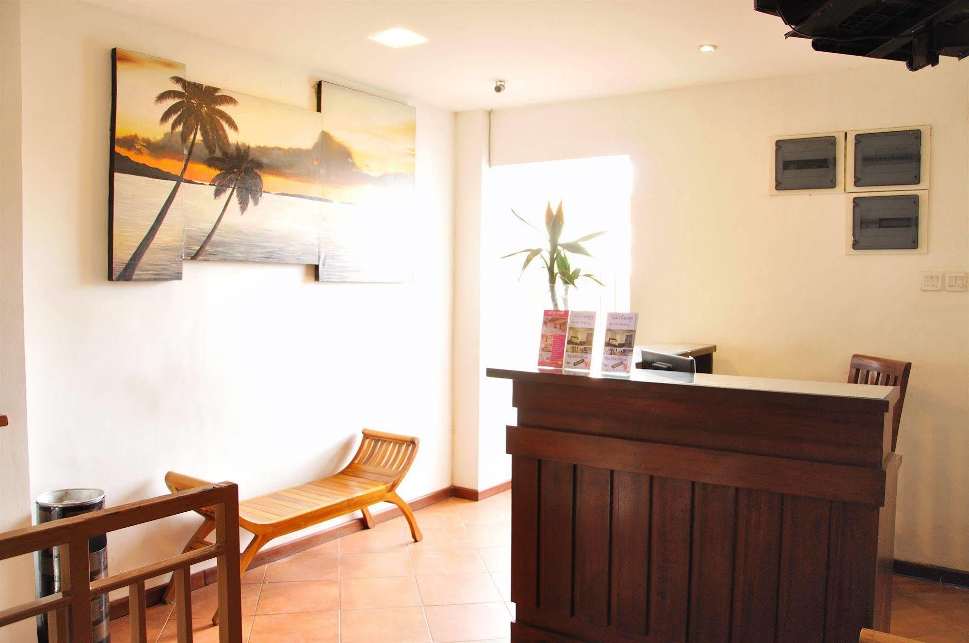 Bemo Corner Guest House Kuta  Luaran gambar